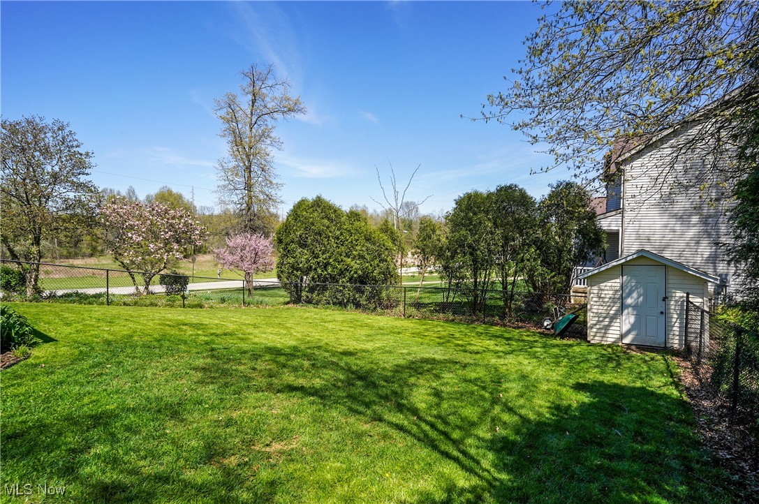 Knolls/Collins Pond - Residential