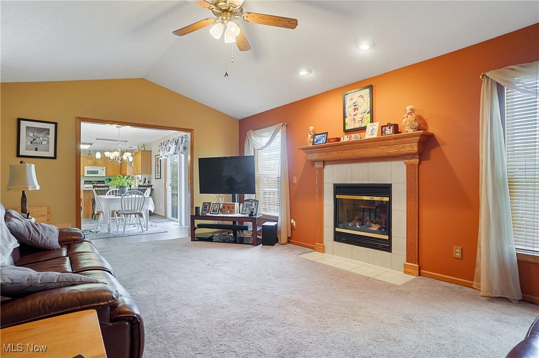 Knolls/Collins Pond - Residential