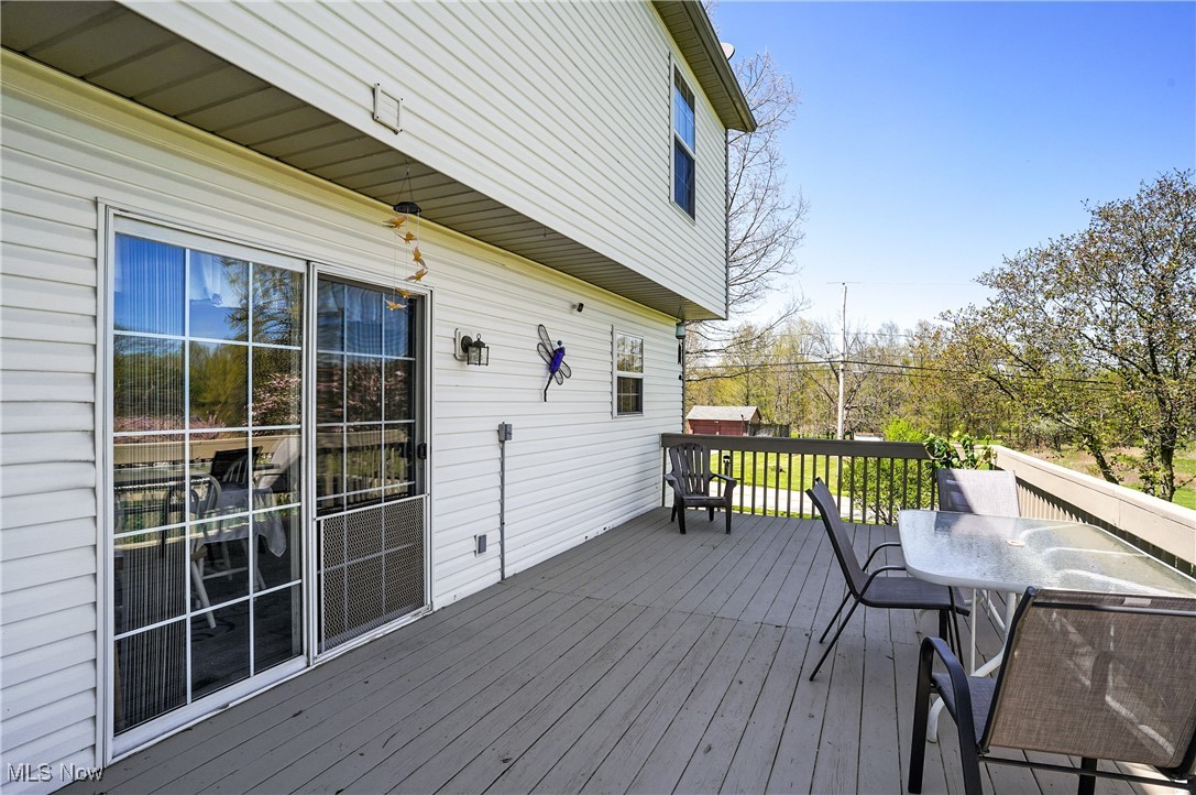 Knolls/Collins Pond - Residential