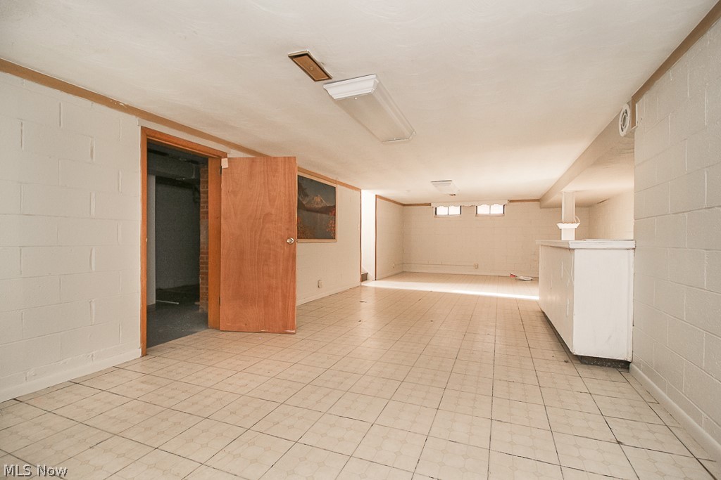 J Levines Hazelwood - Residential Lease