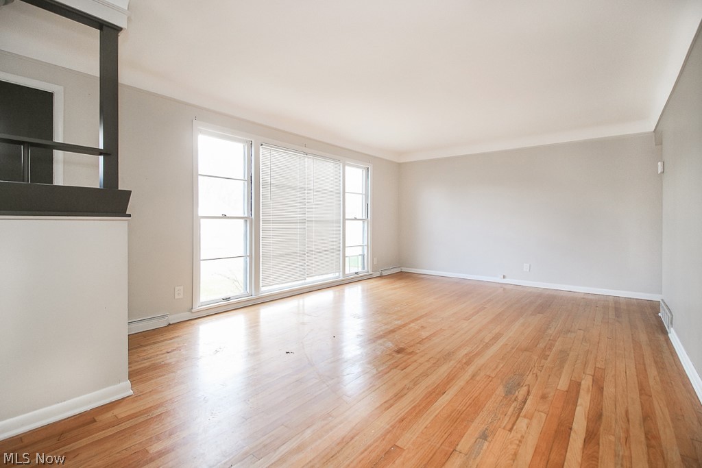 J Levines Hazelwood - Residential Lease