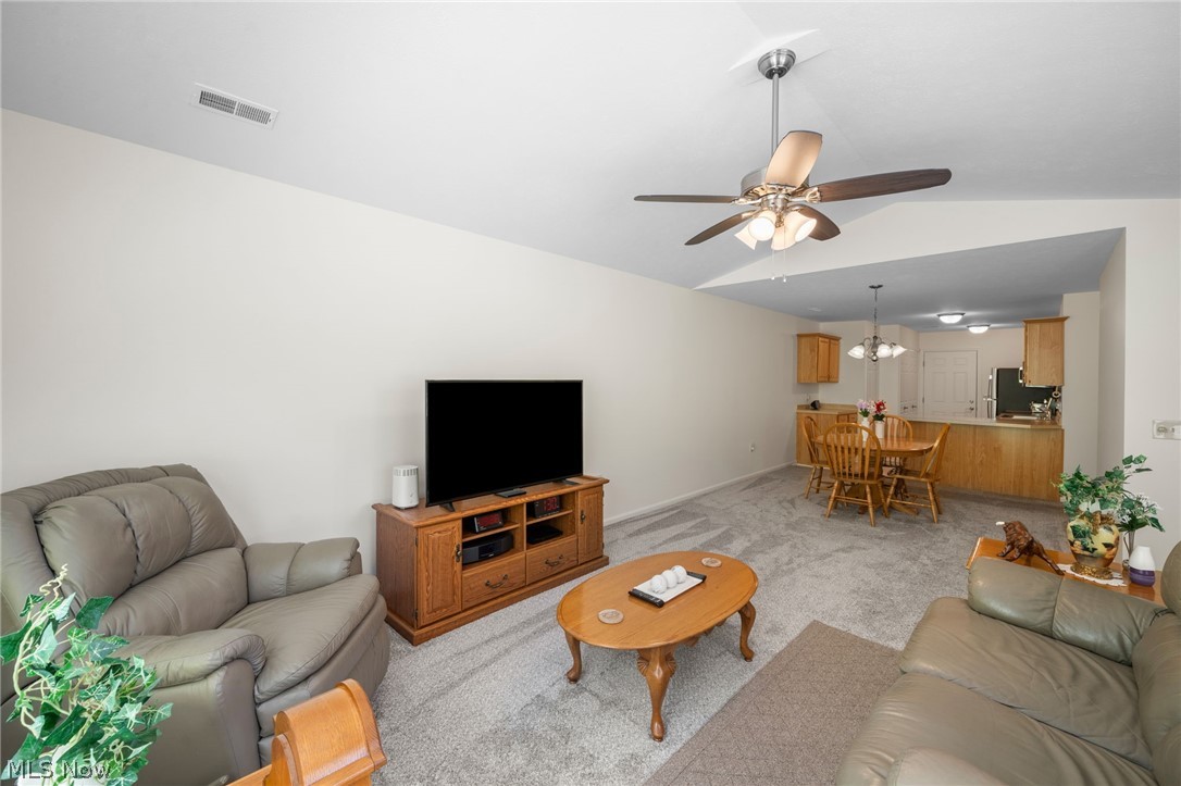 Woodbury Glen Condo - Residential