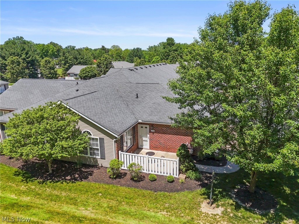 Woodbury Glen Condo - Residential
