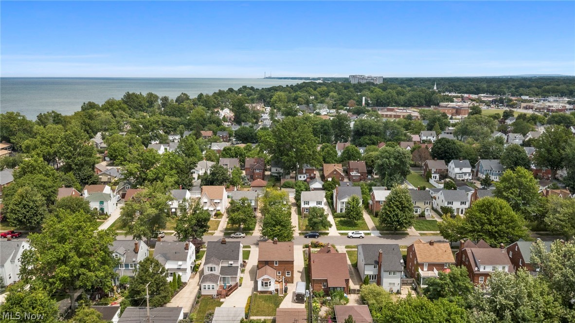 Utopia Beach - Residential