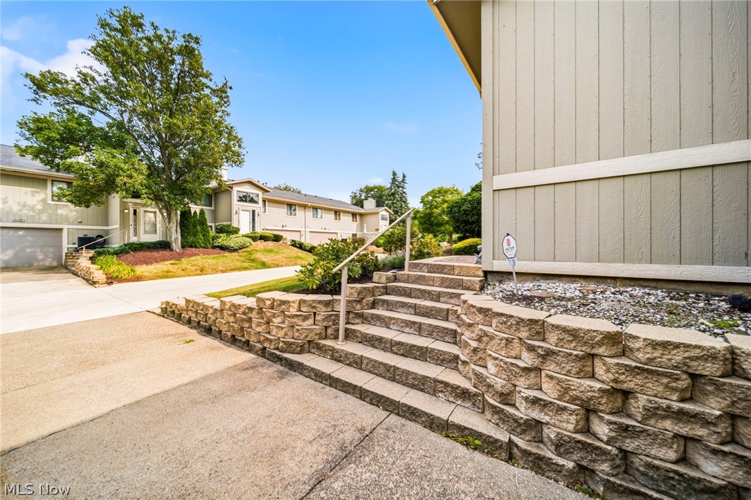 Lockwood Ridge Condo Prcl 2 - Residential