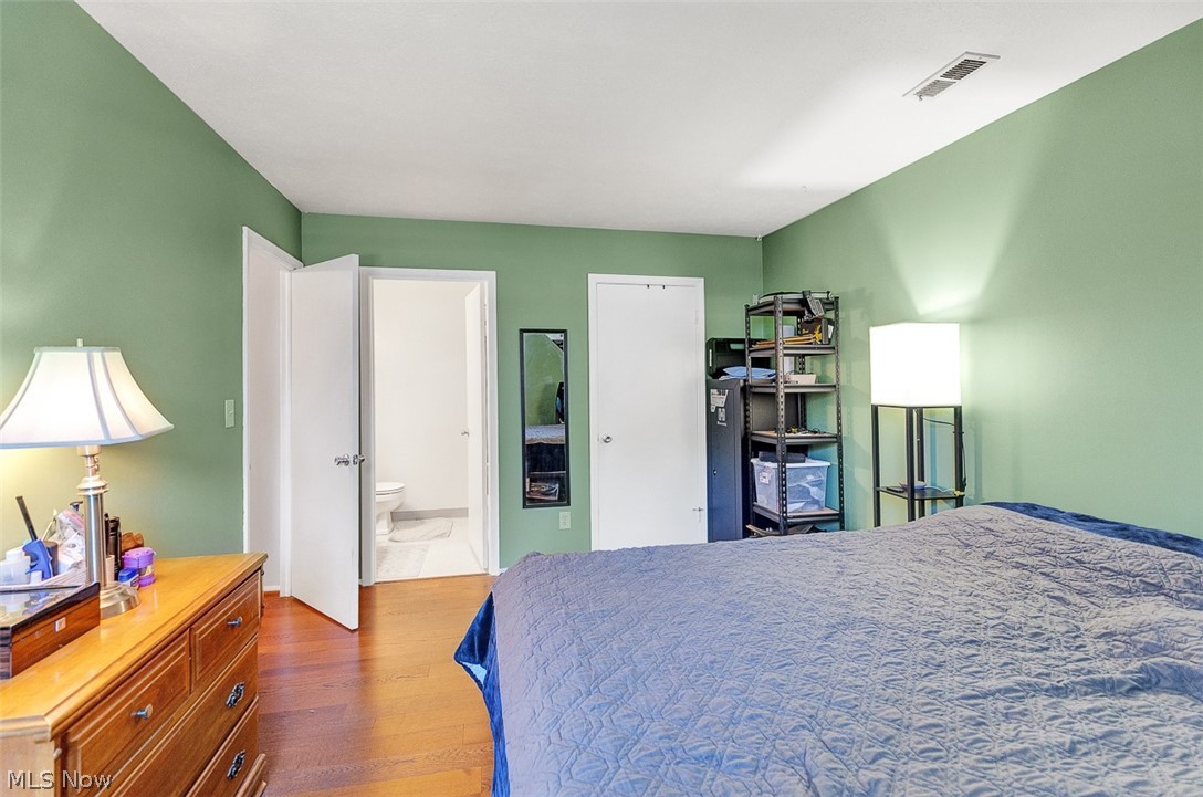 Heritage Circle Condo - Residential