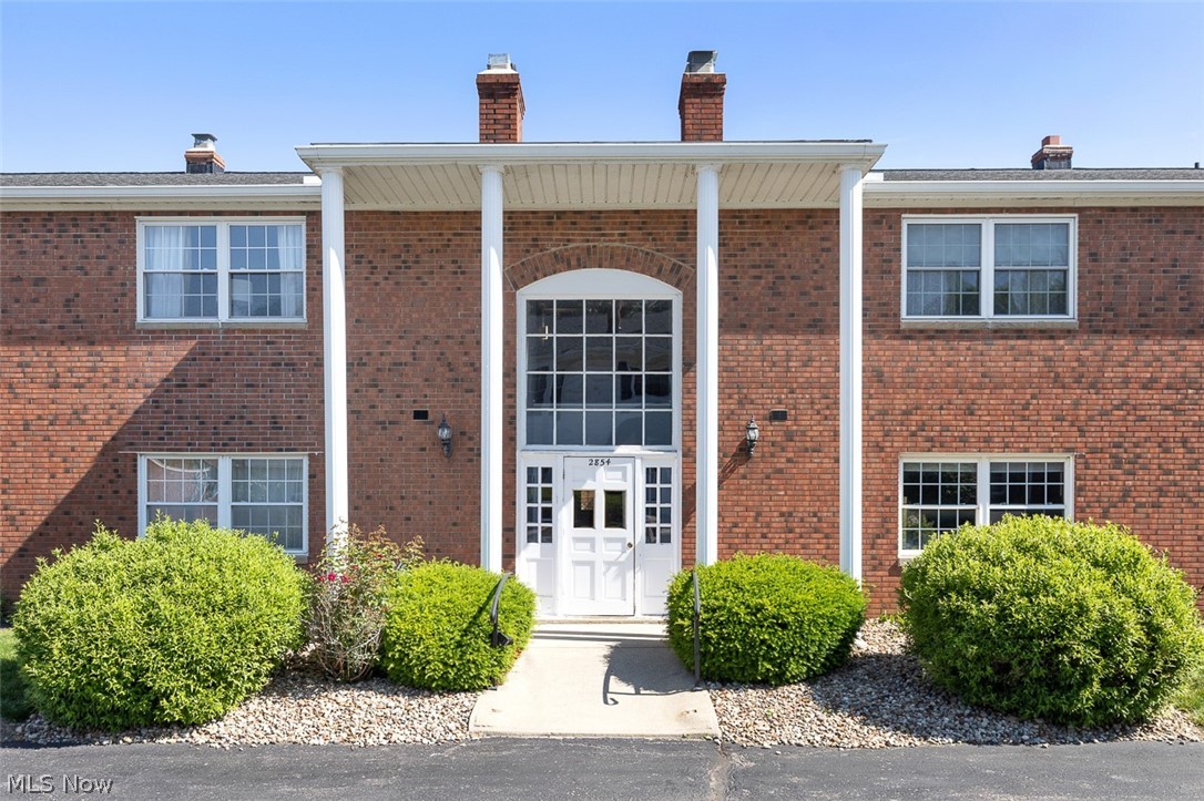 Heritage Circle Condo - Residential