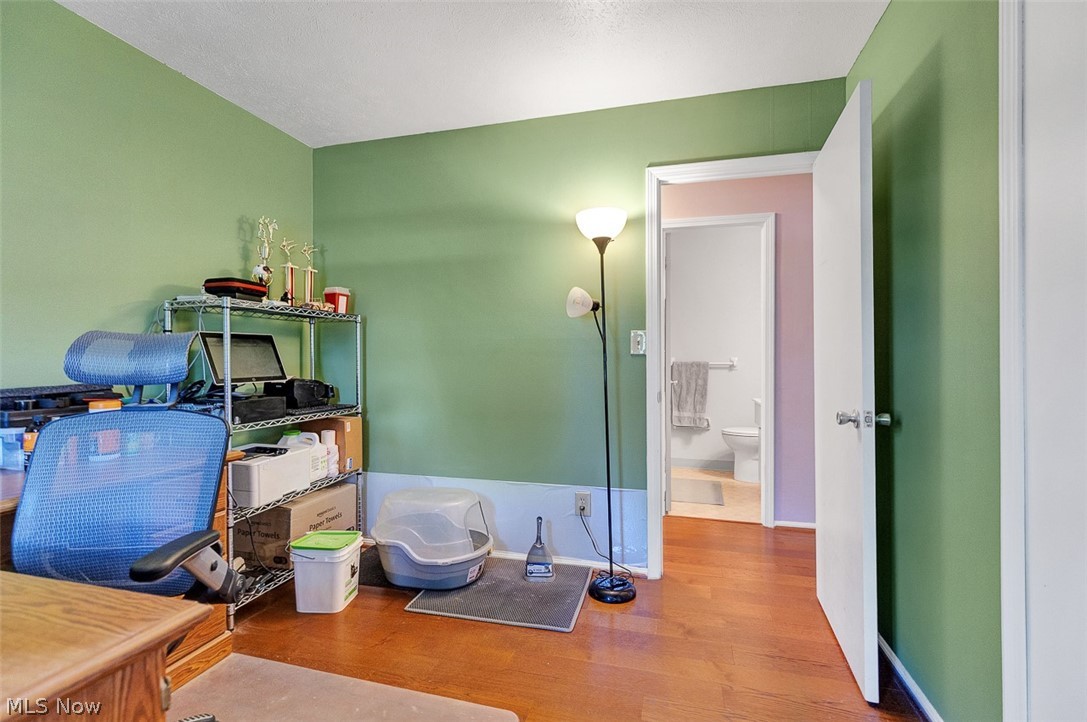 Heritage Circle Condo - Residential