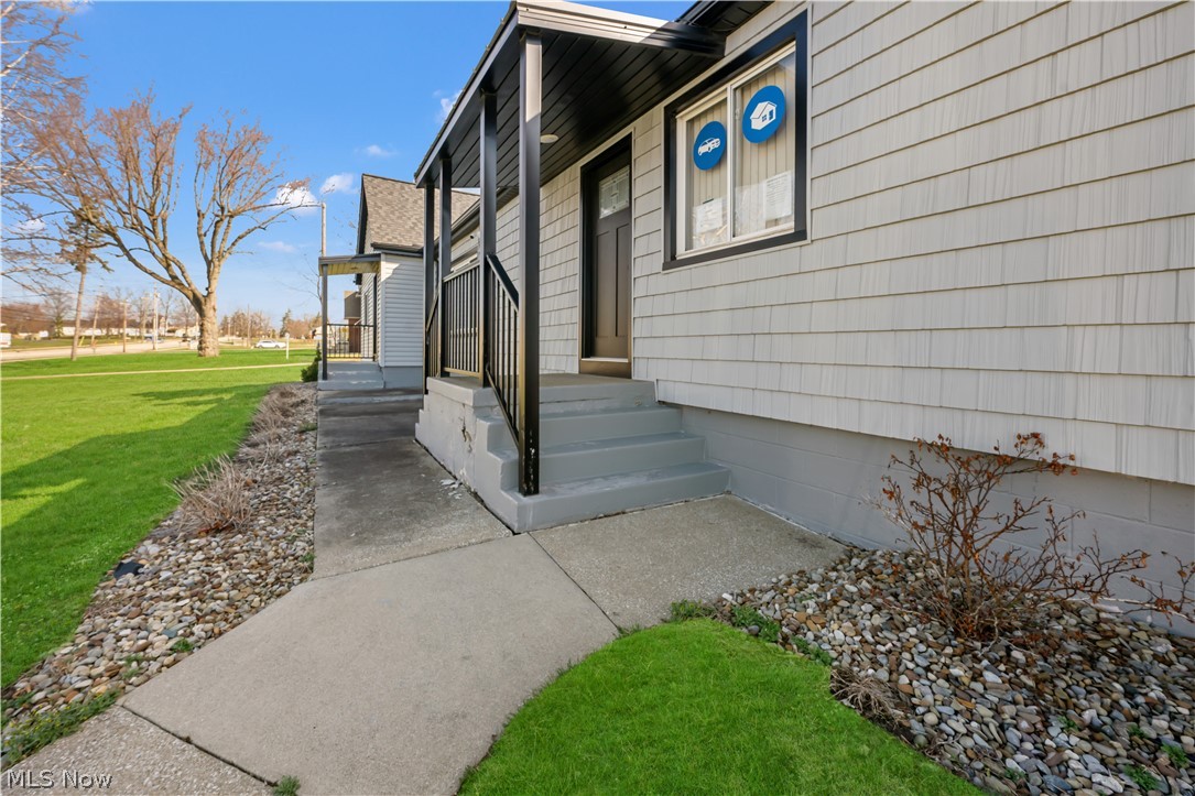 Center Place - Commercial Sale