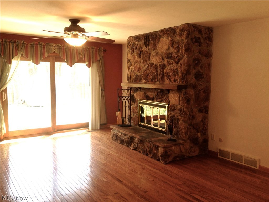 Starts Sub - Residential Lease