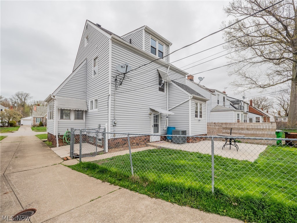 Shore View - Residential