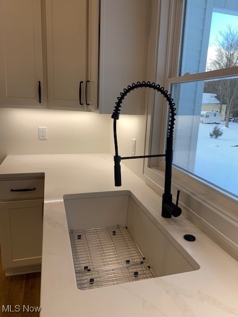 County/Lake - Residential