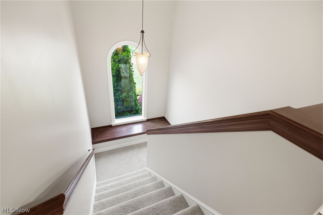 Creekside Ridge - Residential