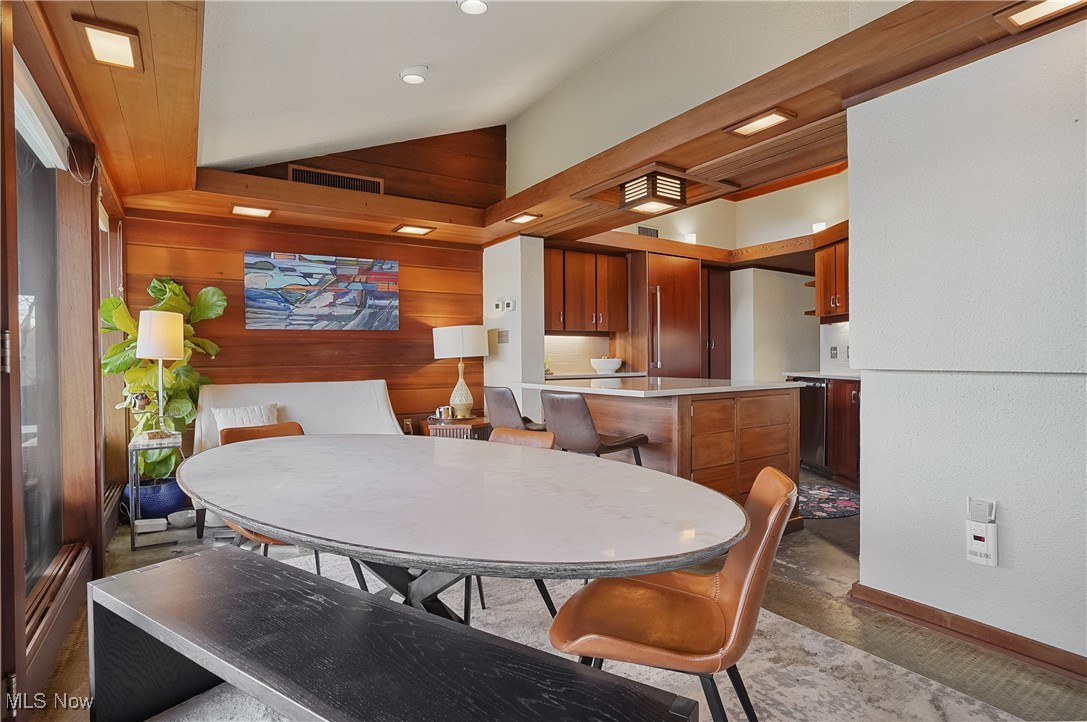 Beechwood Island - Residential