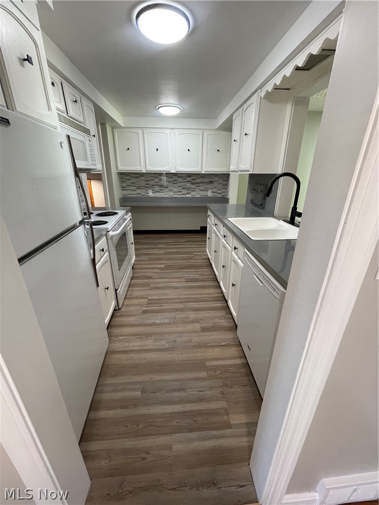 Lyndhurst Manor Sub - Residential