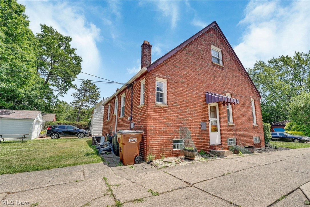 Elworthy-Helwick Companys Abe - Residential