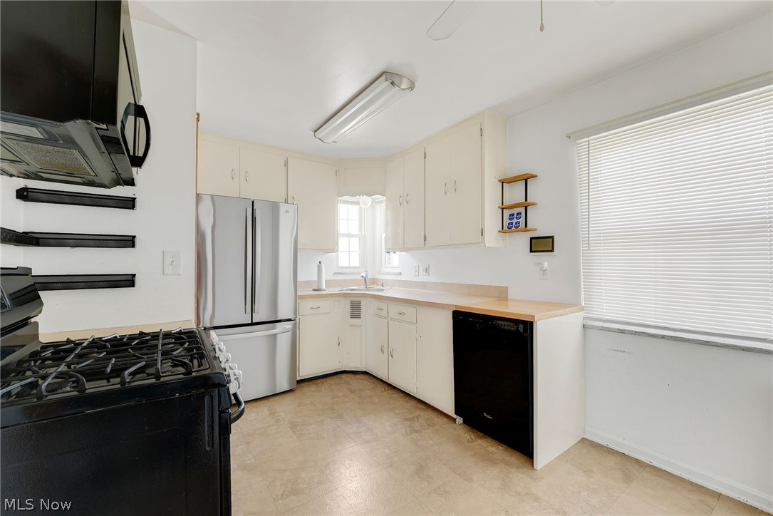 Elworthy-Helwick Companys Abe - Residential