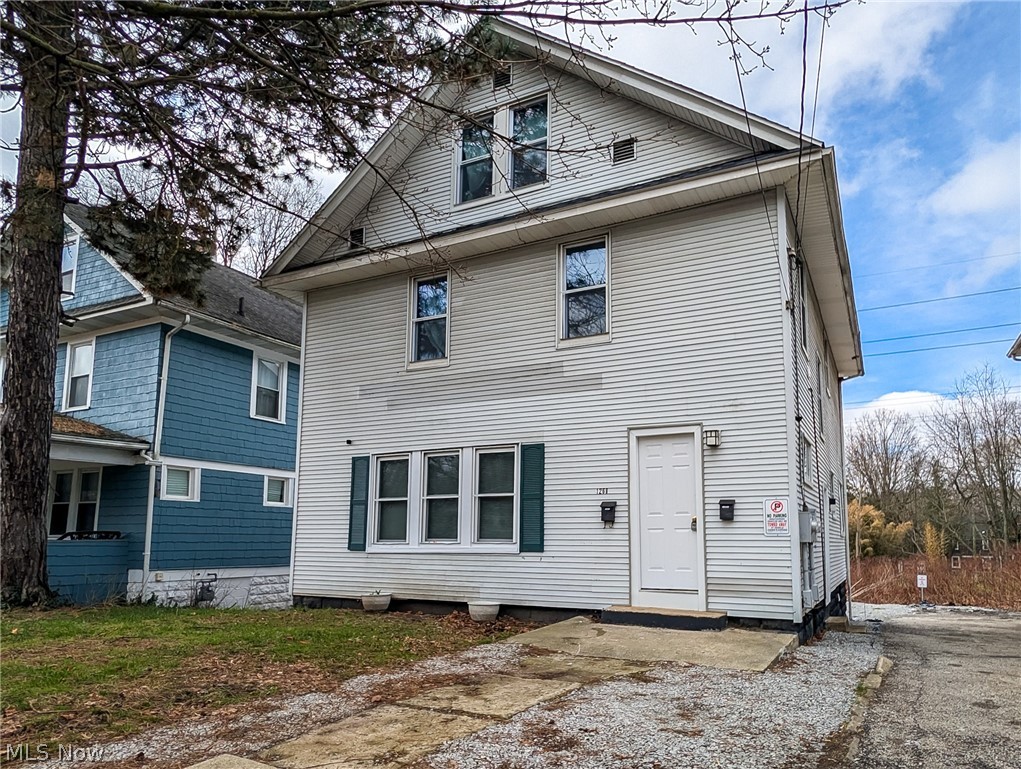 Blue Pond - Residential Lease