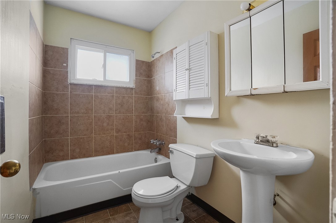 Wellington Heights - Residential Income