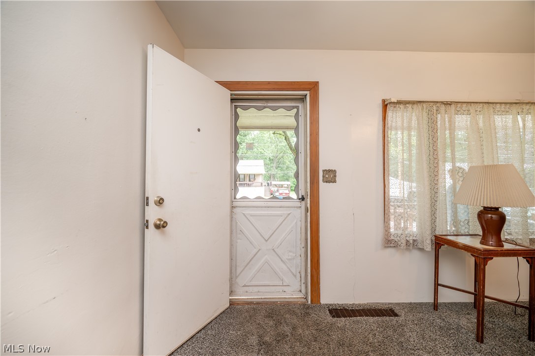 Niles City - Residential