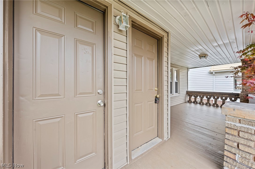 E G Gilberts 01 - Residential Lease