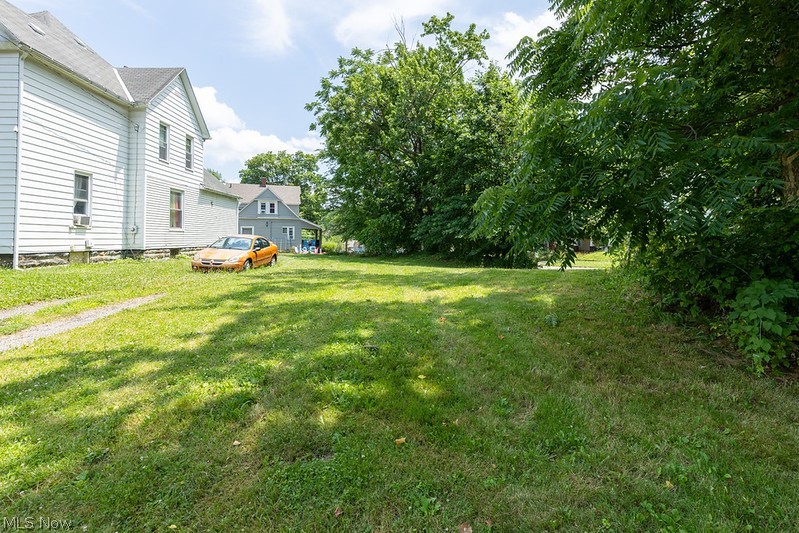 Prime Buildable Lot Near the University of Akron! ??

Looking for your next investment or the perfect place to build? This fantastic vacant lot is in a great location near the University of Akron and offers endless potential! Whether you’re planning to build a home, an investment property, or even use it as a parking lot, this property is ready for your vision.

- Gas, electric, water, and sewer available
- Existing driveway
- Side stairs with access from Gage Street
- Excellent location close to campus, shopping, dining, and more!

Don’t miss this incredible opportunity to own property in a sought-after area. Contact us today for more information!