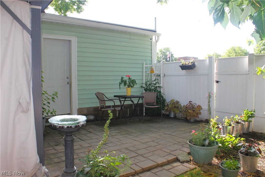 Village/Lodi - Residential