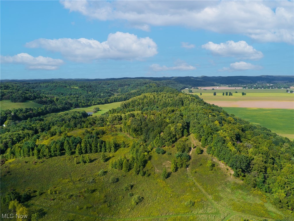 3600 - Land