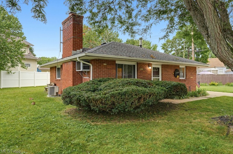 Beautiful ranch in Cuyahoga Falls. This home features the following: brick exterior, 1.5 car garage, concrete drive and fireplace. This home is affordable and conveniently located to freeway, shopping and downtown activities. New carpet in bedrooms and flooring in bathroom. Very sharp home for the price.