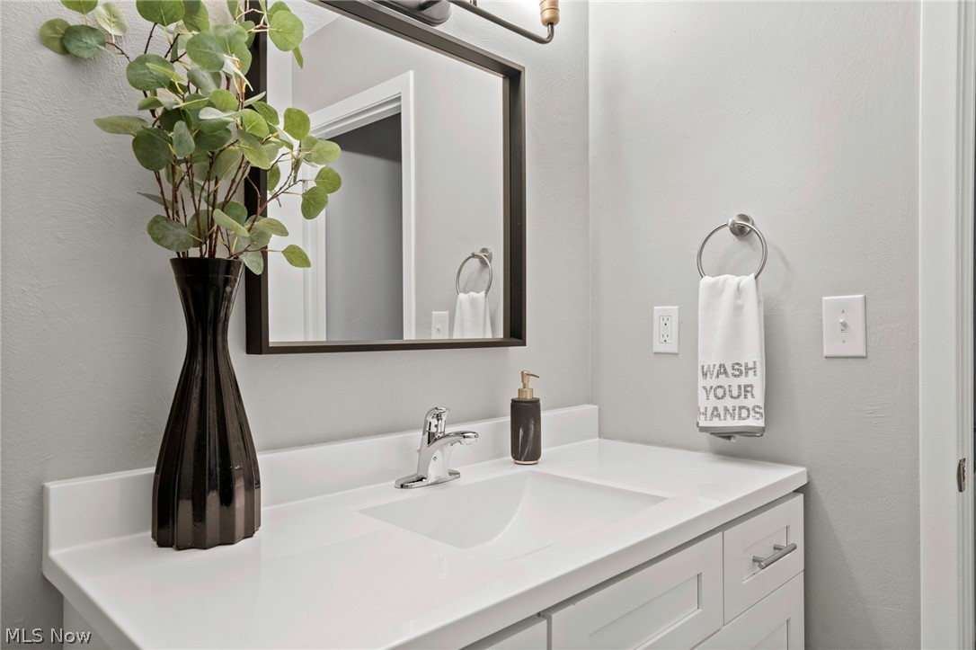 The Standard on Clifton - Residential Lease