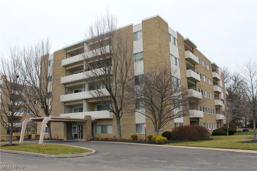 Cliff Towers Condo - Residential