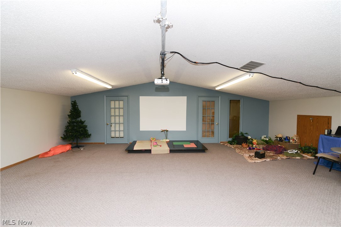 Bev Road Professional - Commercial Sale