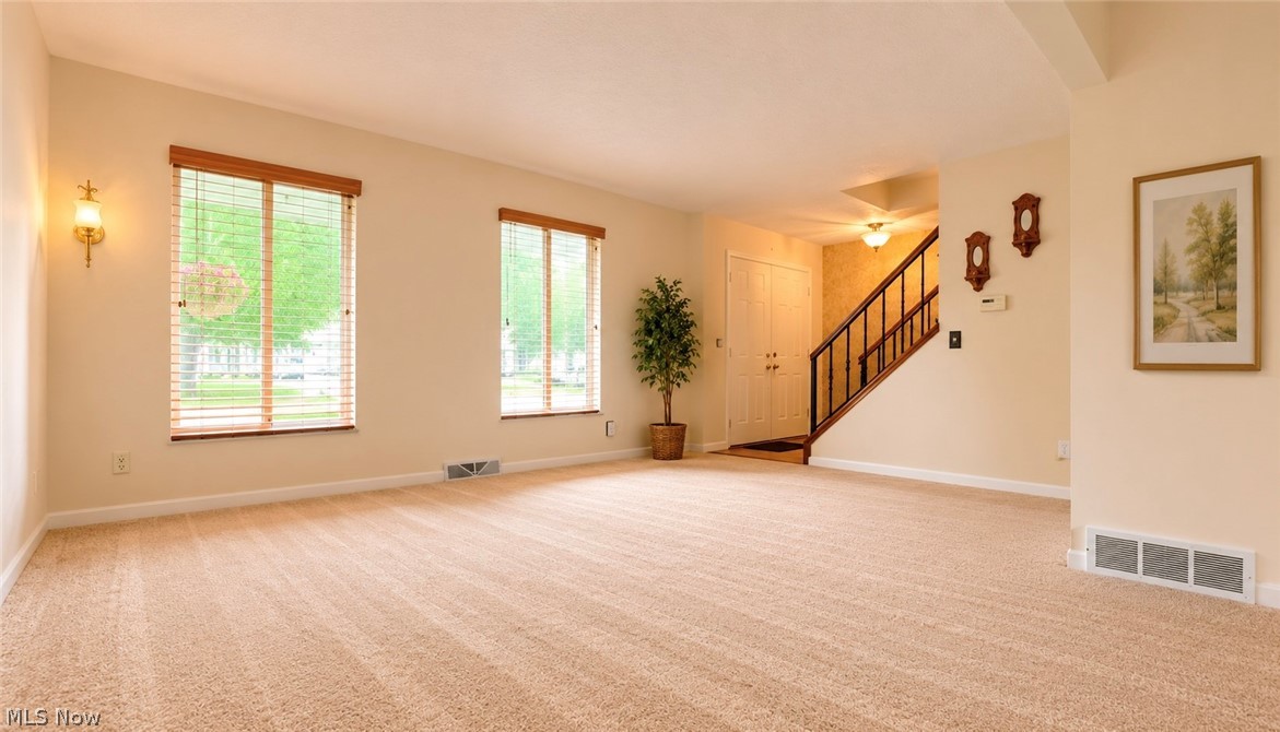 Lake Grove Estates - Residential