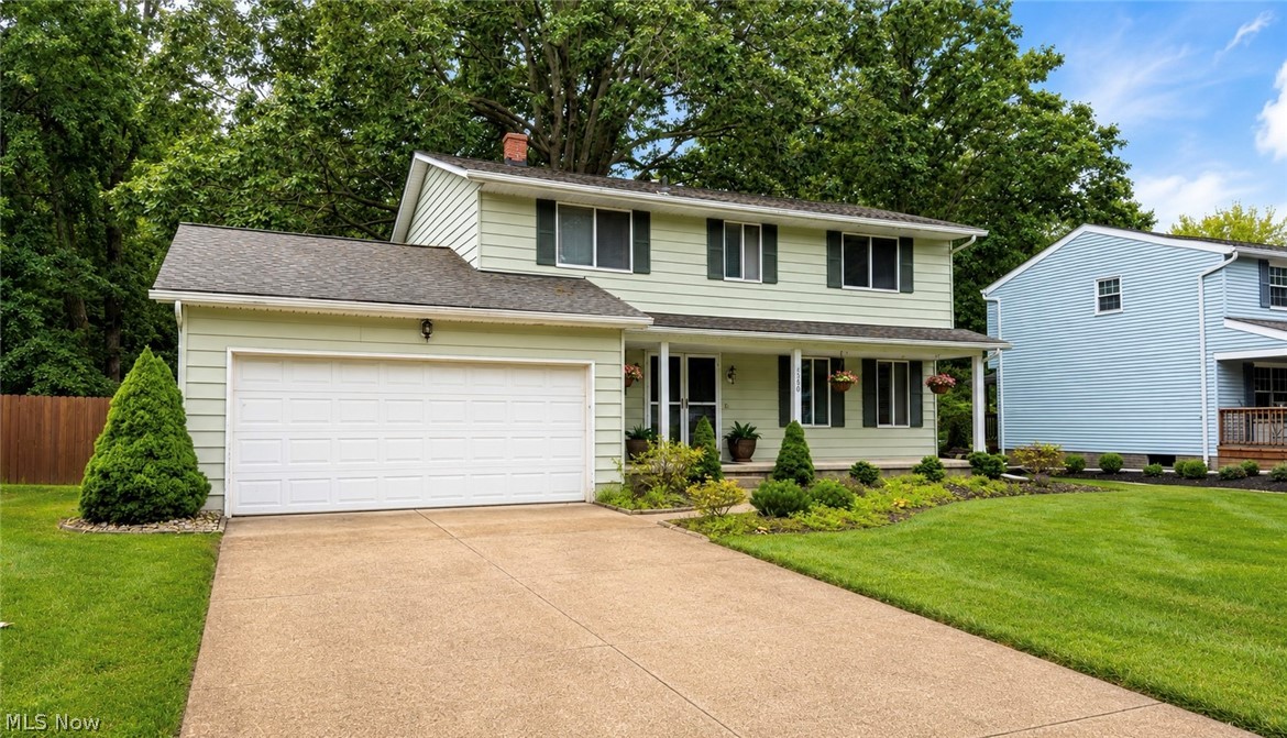 Lake Grove Estates - Residential