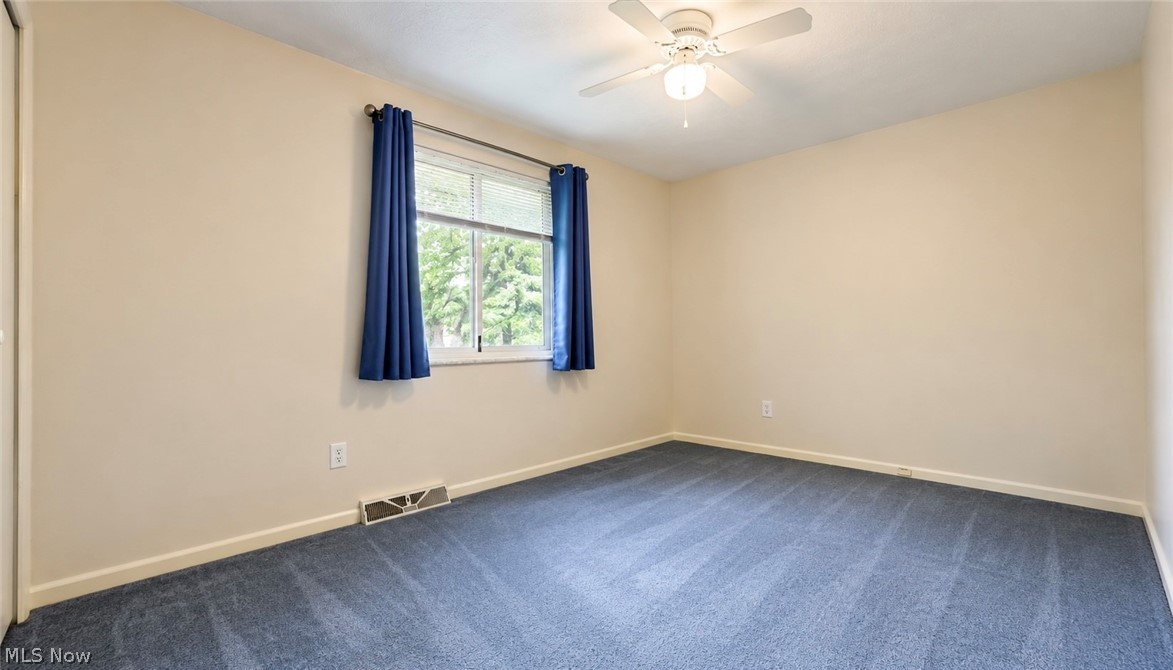 Lake Grove Estates - Residential