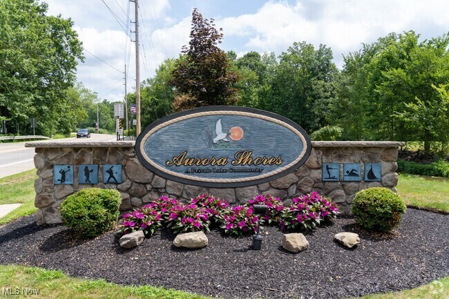 Aurora Shores - Residential