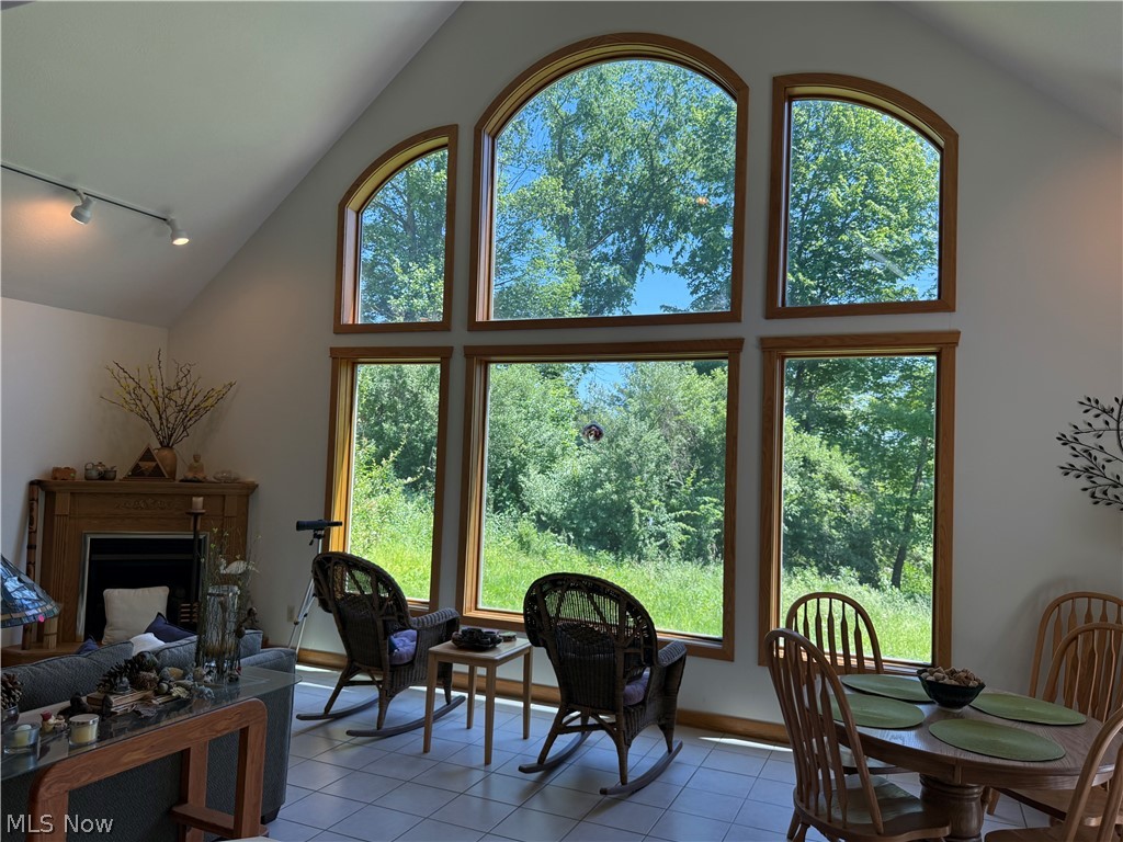 LAKE BUCKHORN - Residential