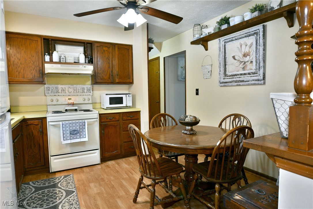 Red Oaks - Residential