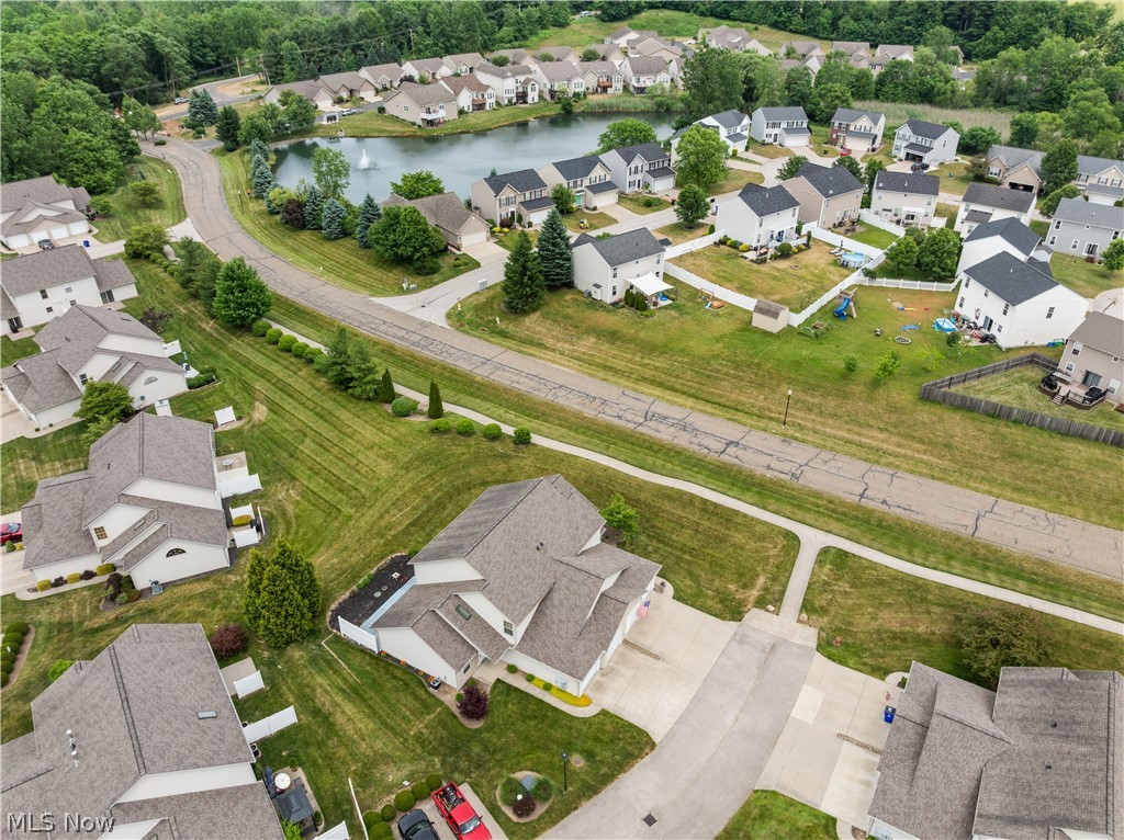 Creekside/Pleasant Lakes Condo - Residential