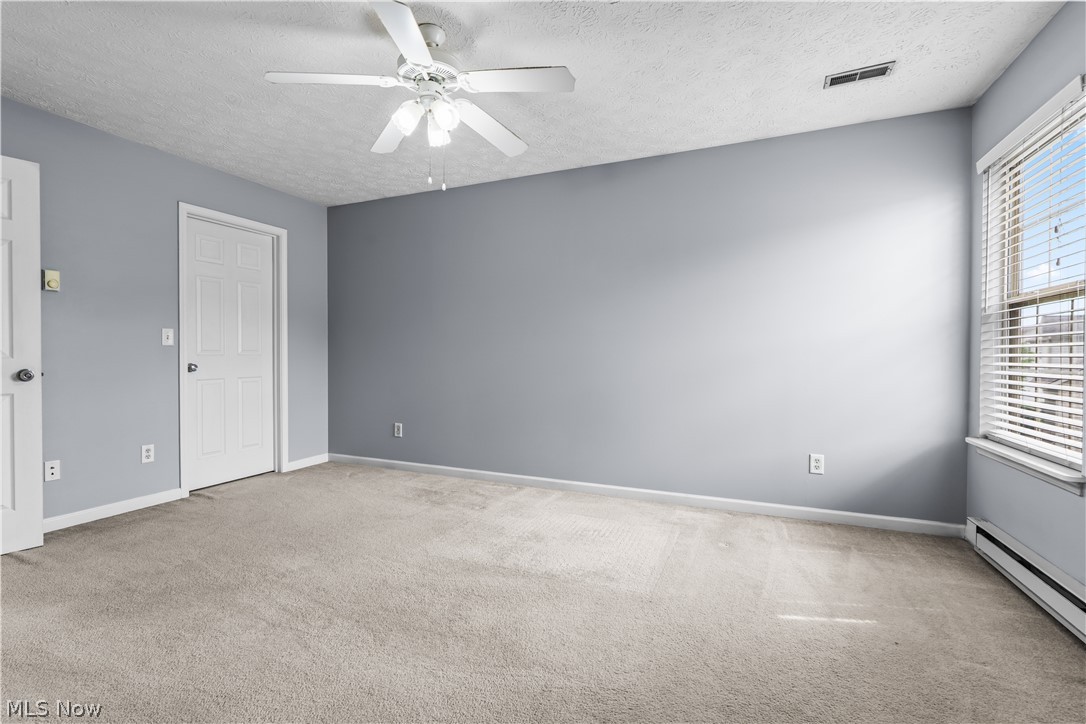 Creekside/Pleasant Lakes Condo - Residential