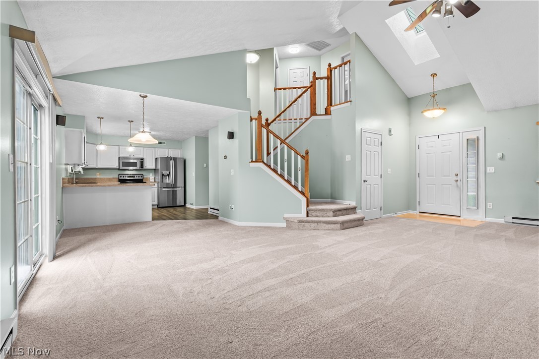 Creekside/Pleasant Lakes Condo - Residential