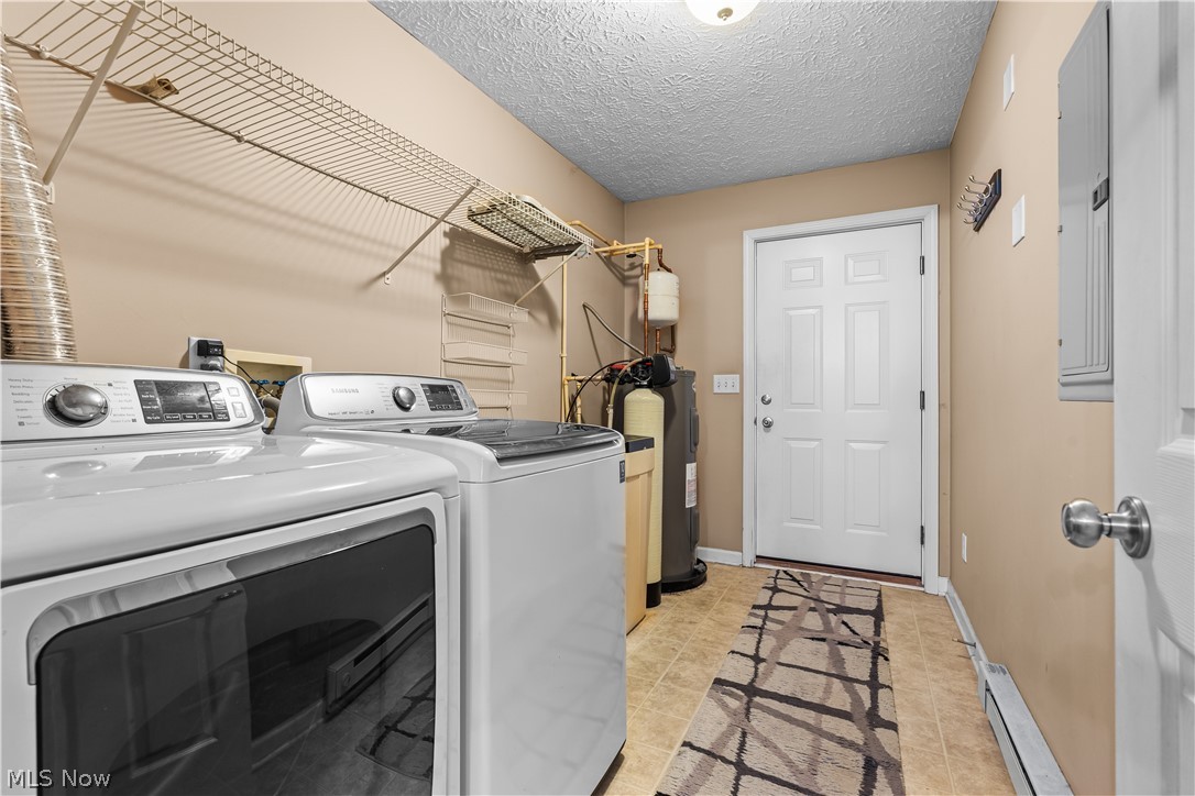 Creekside/Pleasant Lakes Condo - Residential