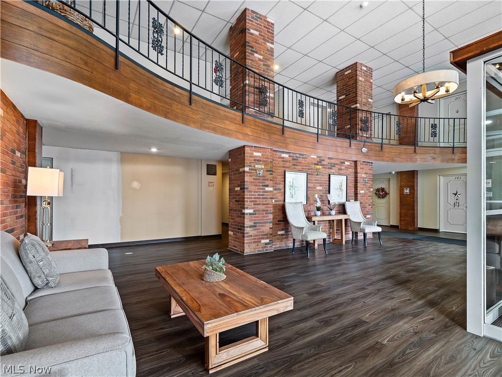 Clague Towers - Residential