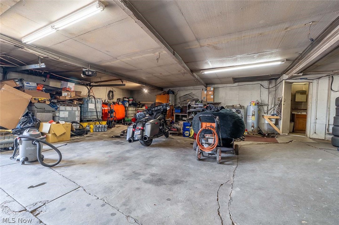 City/Uhrichsville - Commercial Sale