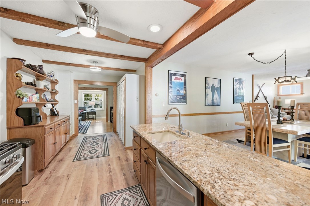 Vineyard Beach - Residential