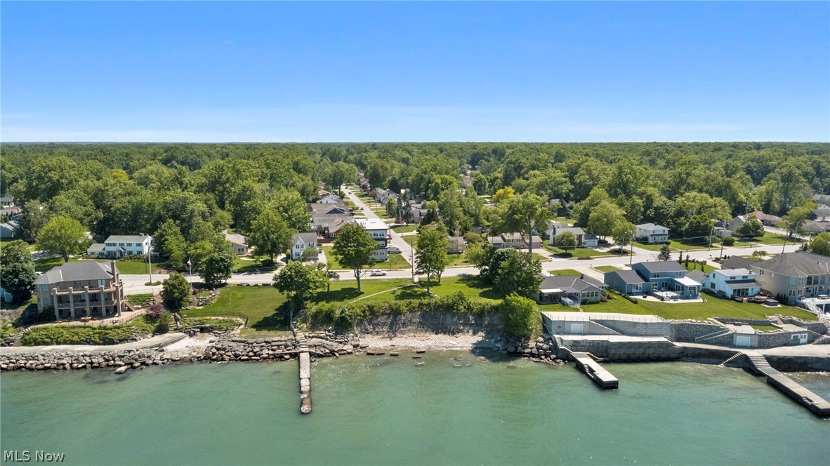 Vineyard Beach - Residential