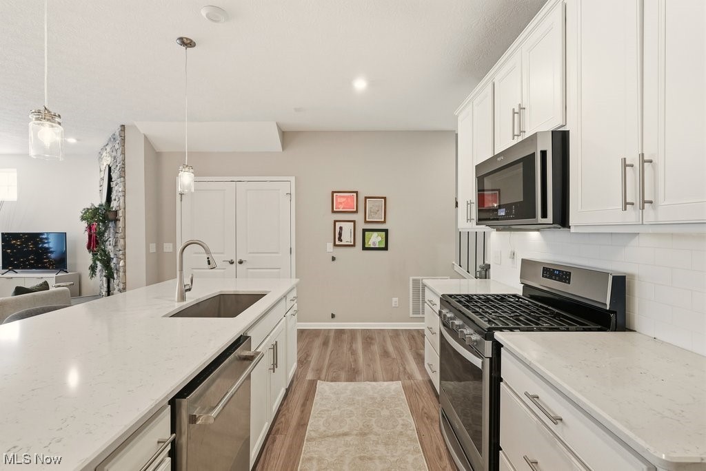 Renaissance Pk/Geauga Lake West- - Residential