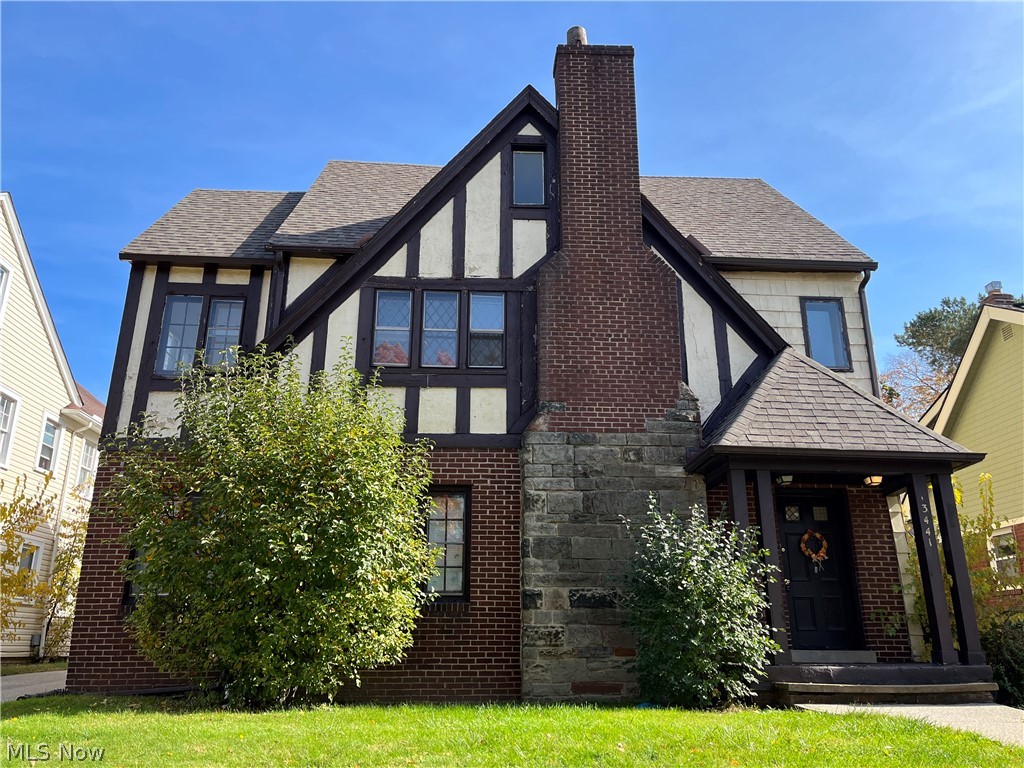 Van Sweringen Company's - Residential Income