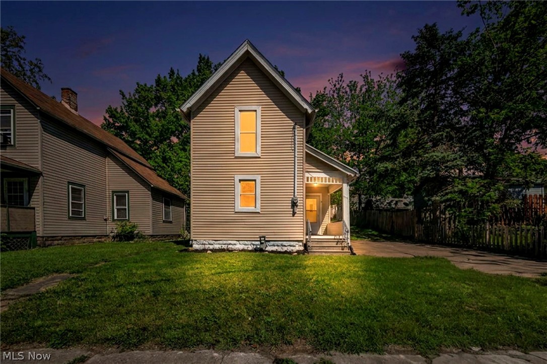 ?Tucked away on a quiet dead-end street for maximum privacy, this beautifully renovated 2-bedroom, 1-bathroom residence offers the perfect blend of modern comfort and peace of mind. Every inch of the home has been meticulously updated within the past year, featuring a brand-new roof, gutters, windows, flooring, furnace, and electrical system. This completely turnkey property invites you to simply move right in and enjoy a worry-free lifestyle from day one. If you have been searching for a beautifully refreshed, low-maintenance home, your wait is over. Schedule your private tour today and experience it for yourself!