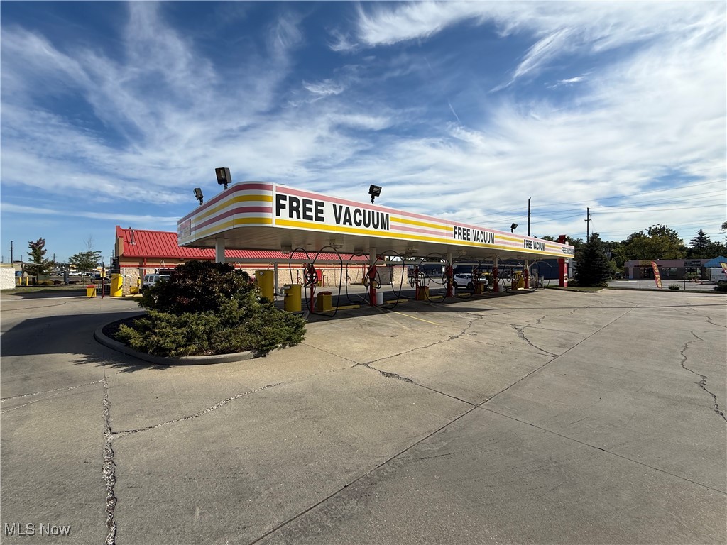 Martensville - Commercial Sale
